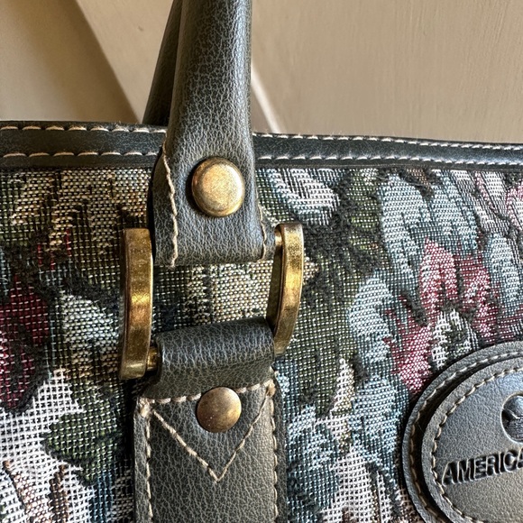 Vintage Tapestry Carpet Bag Purse | American Flyer Doctor Bag Style Handbag - Picture 4 of 14